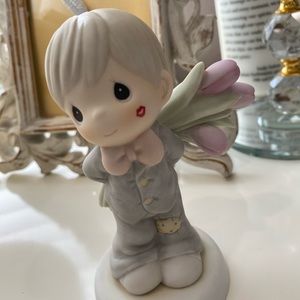 Precious Moments Figurine